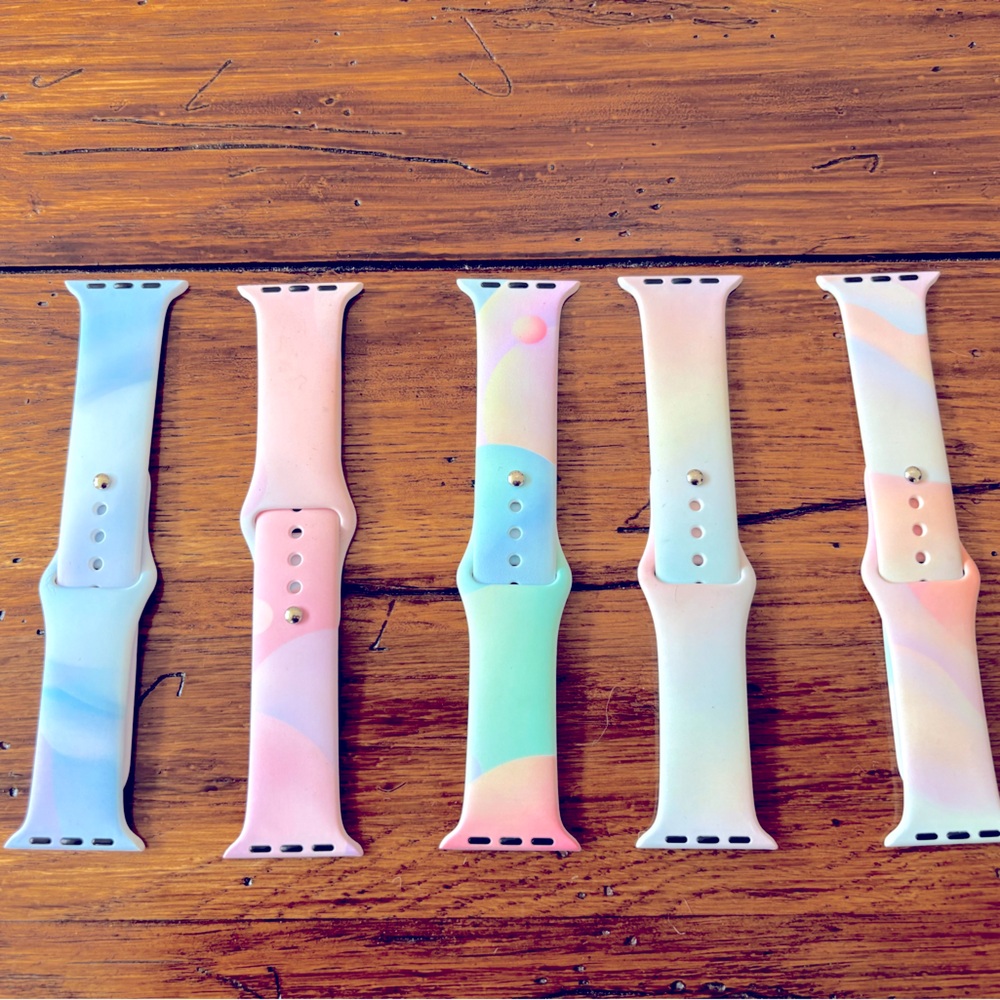 Silicone Smartwatch Bands-Sizes: 38mm, 40mm, 41mm